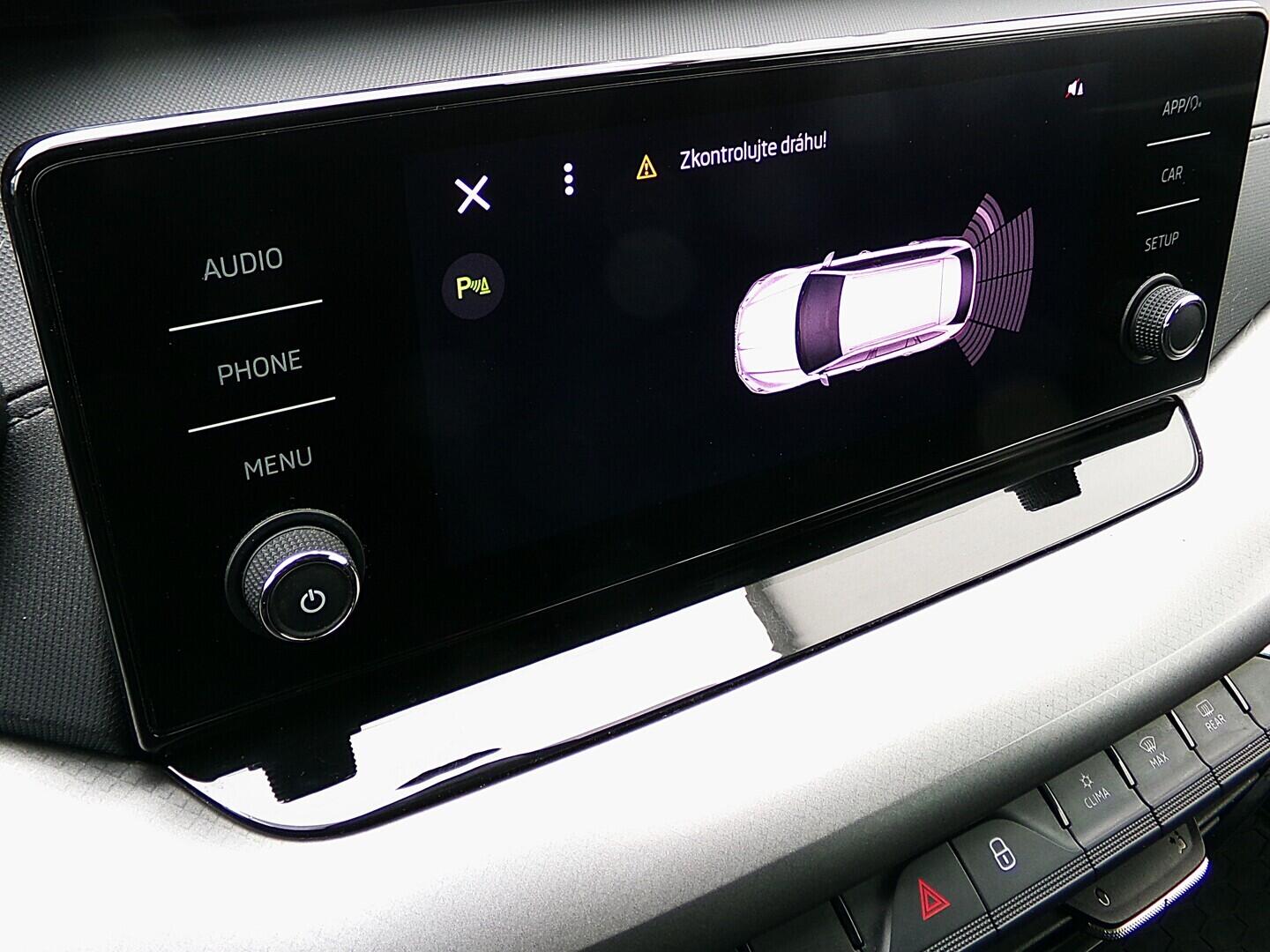 O419V08179_27.webp_OCTAVIA Ambition 1.5 TSI 110 kW manuál, DPH