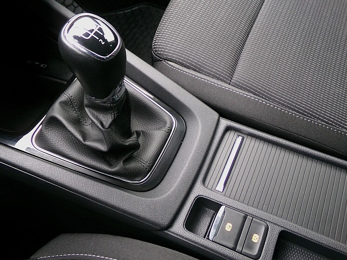 O419V08179_29.webp_OCTAVIA Ambition 1.5 TSI 110 kW manuál, DPH