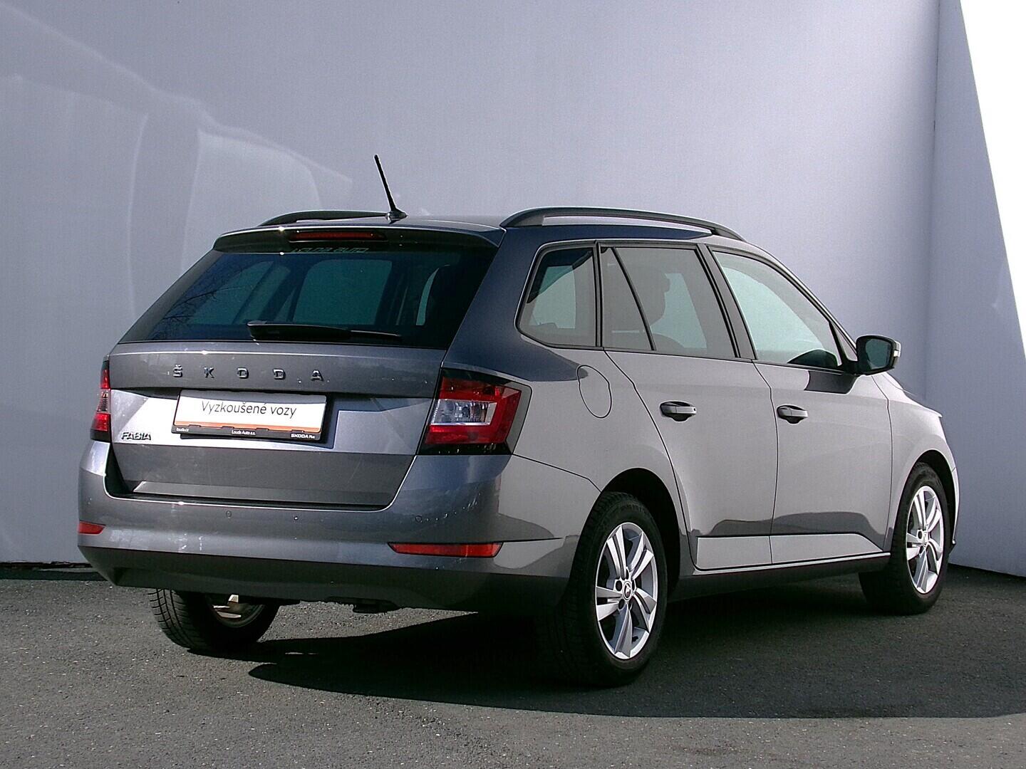 O419V08186_11.webp_FABIA Ambition 1.0 TSI 70 kW manuál, DPH