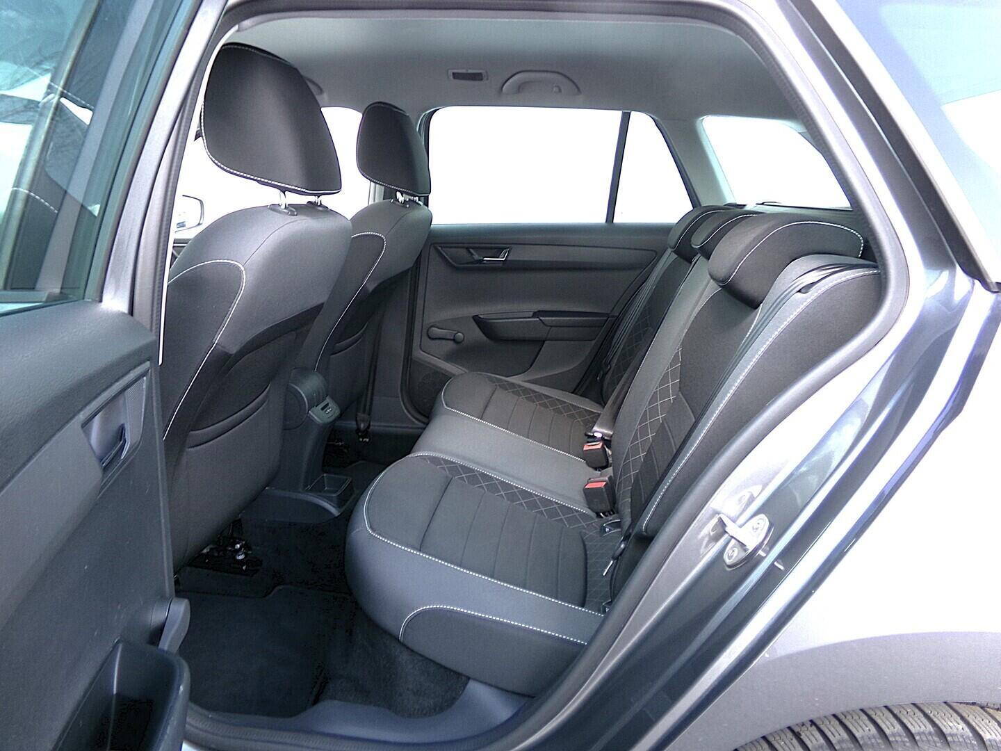 O419V08186_29.webp_FABIA Ambition 1.0 TSI 70 kW manuál, DPH