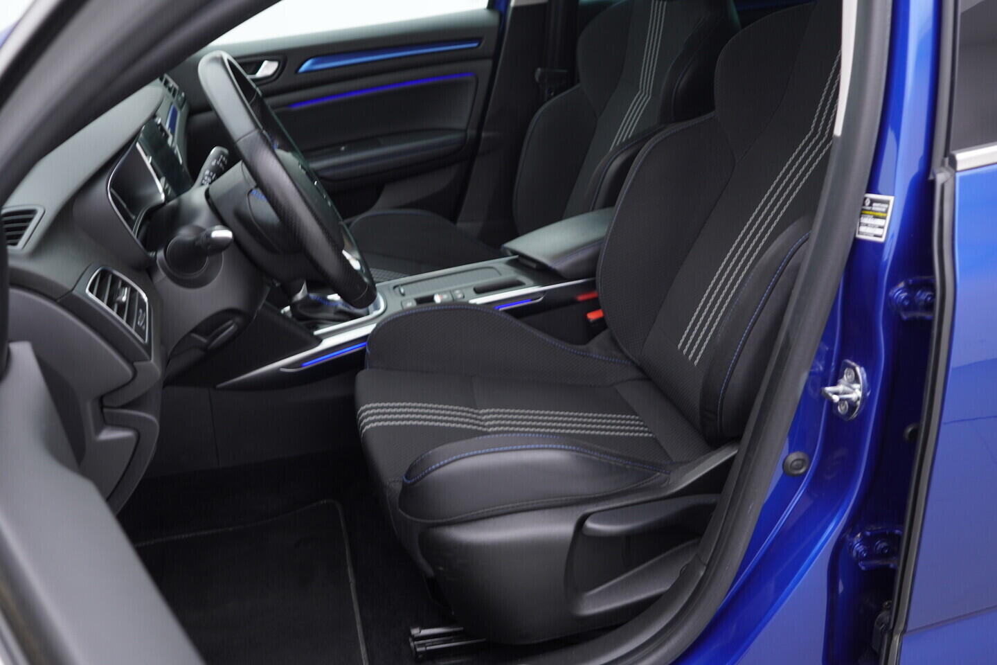 O419V08188_22.webp_MÉGANE GT-Line 1.3  120 kW automat