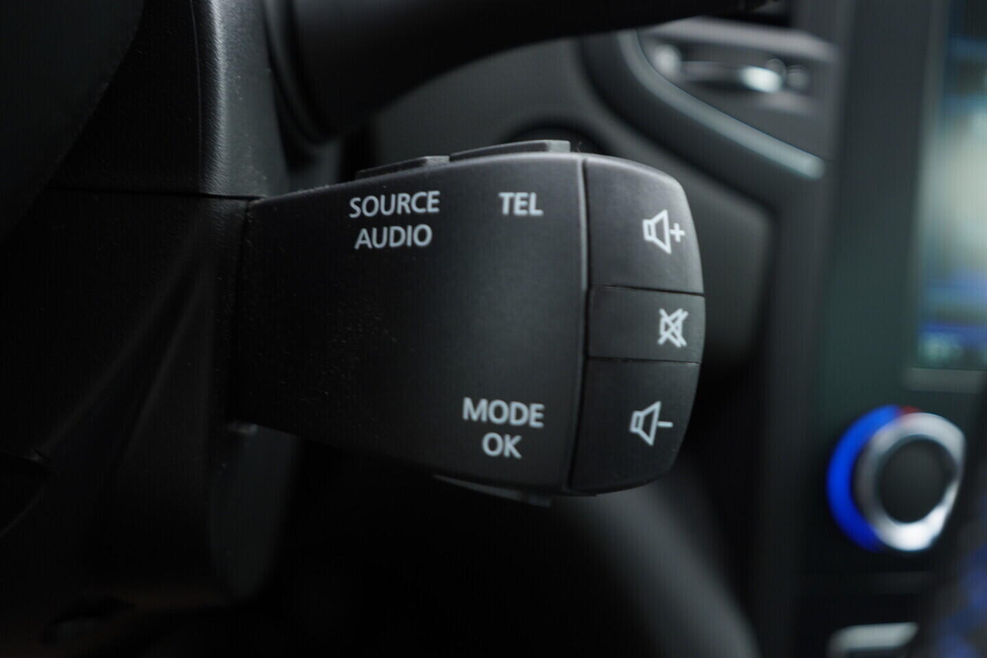 O419V08188_25.webp_MÉGANE GT-Line 1.3  120 kW automat