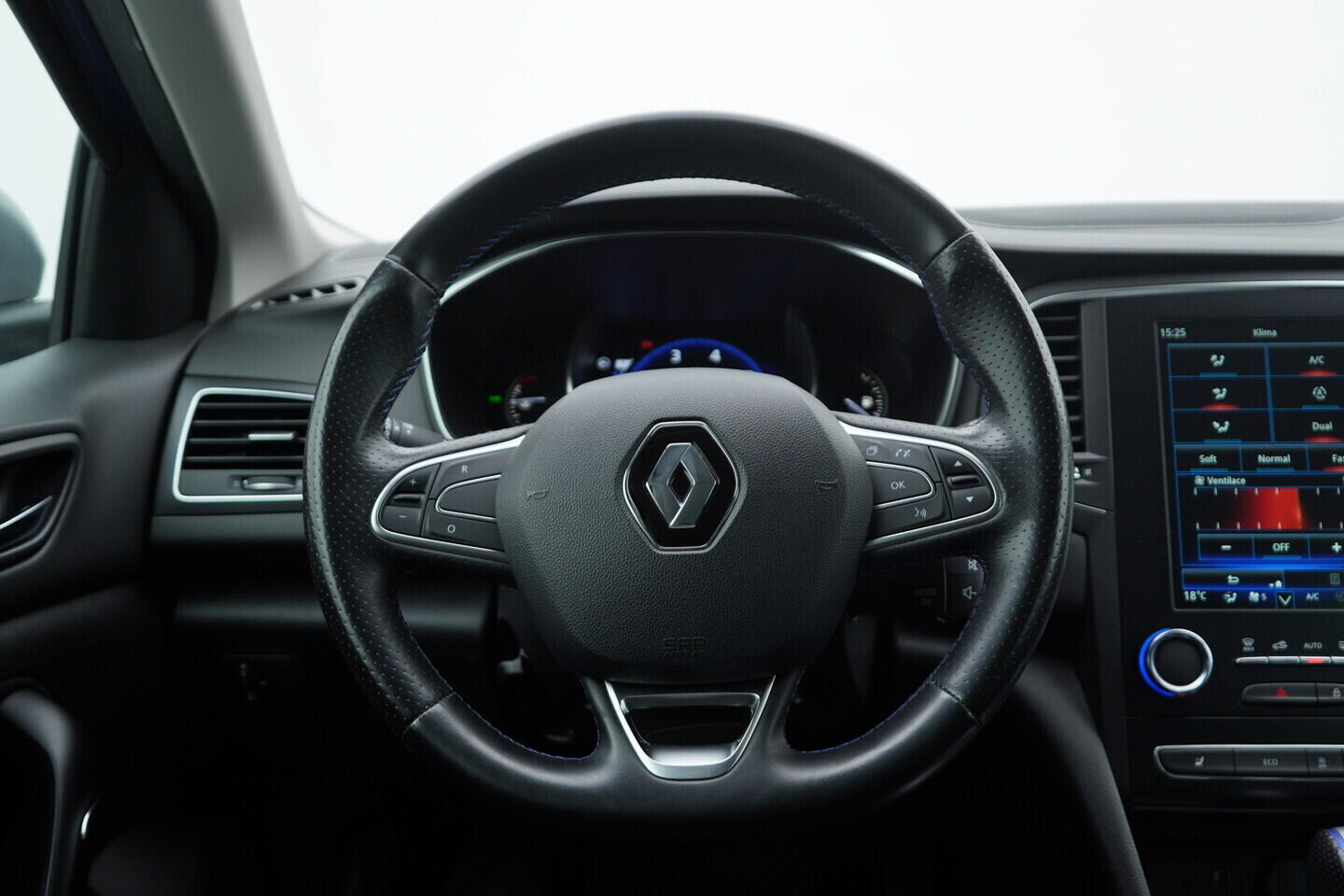 O419V08188_26.webp_MÉGANE GT-Line 1.3  120 kW automat