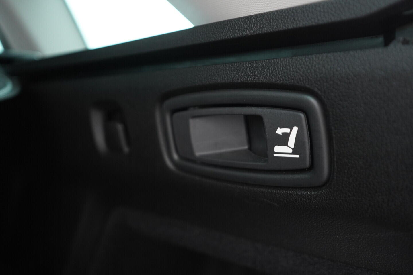 O419V08188_40.webp_MÉGANE GT-Line 1.3  120 kW automat