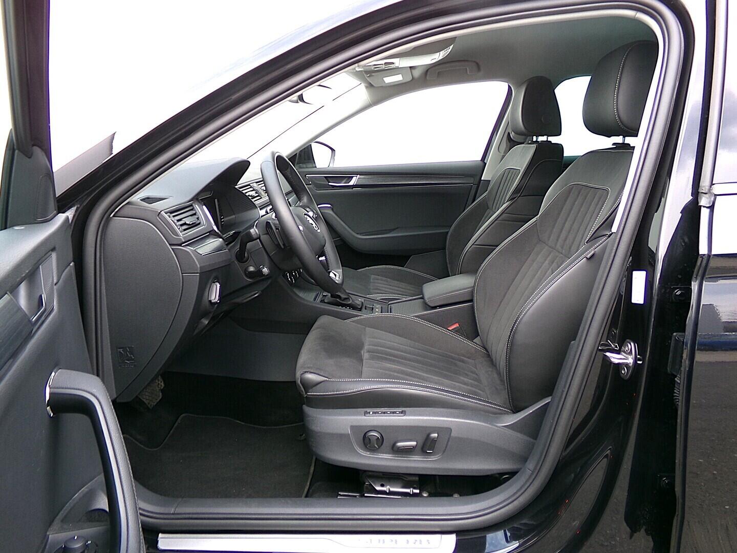 O419V08195_20.webp_SUPERB Style 2.0 TDI 110 kW automat, DPH