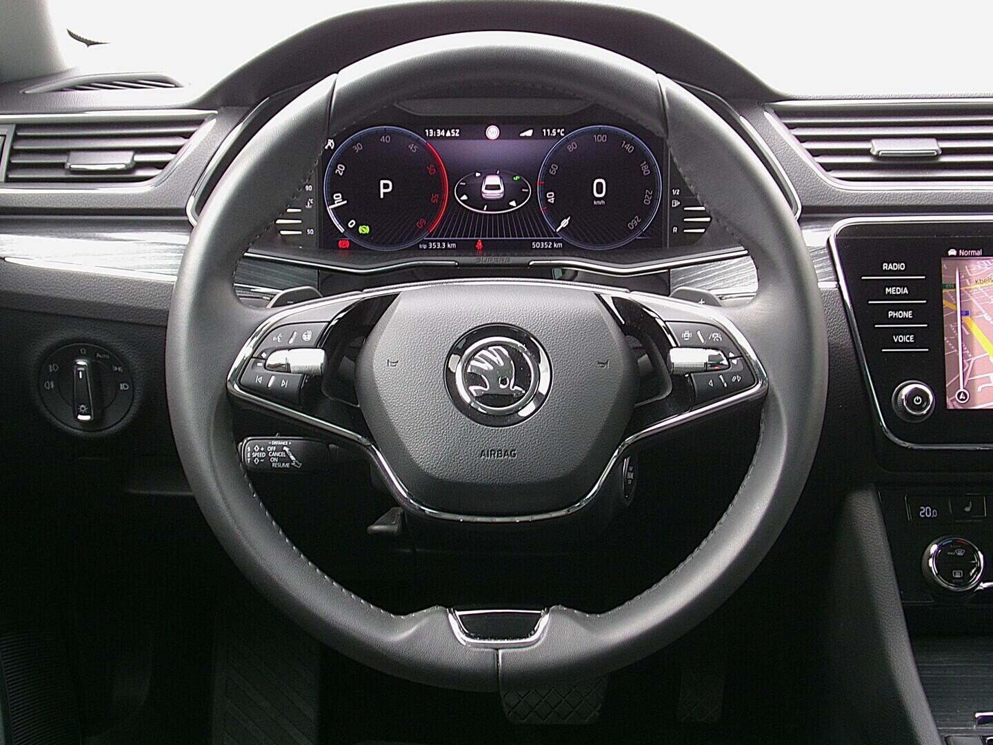 O419V08195_23.webp_SUPERB Style 2.0 TDI 110 kW automat, DPH