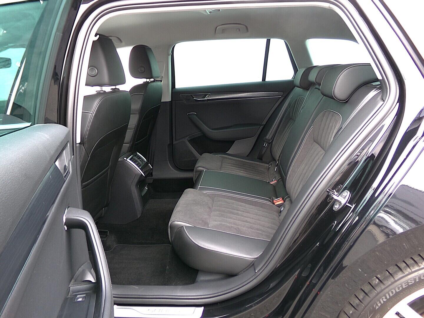 O419V08195_34.webp_SUPERB Style 2.0 TDI 110 kW automat, DPH