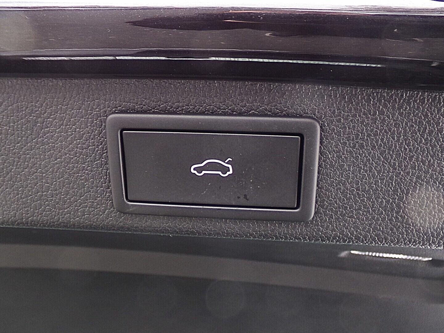 O419V08195_36.webp_SUPERB Style 2.0 TDI 110 kW automat, DPH