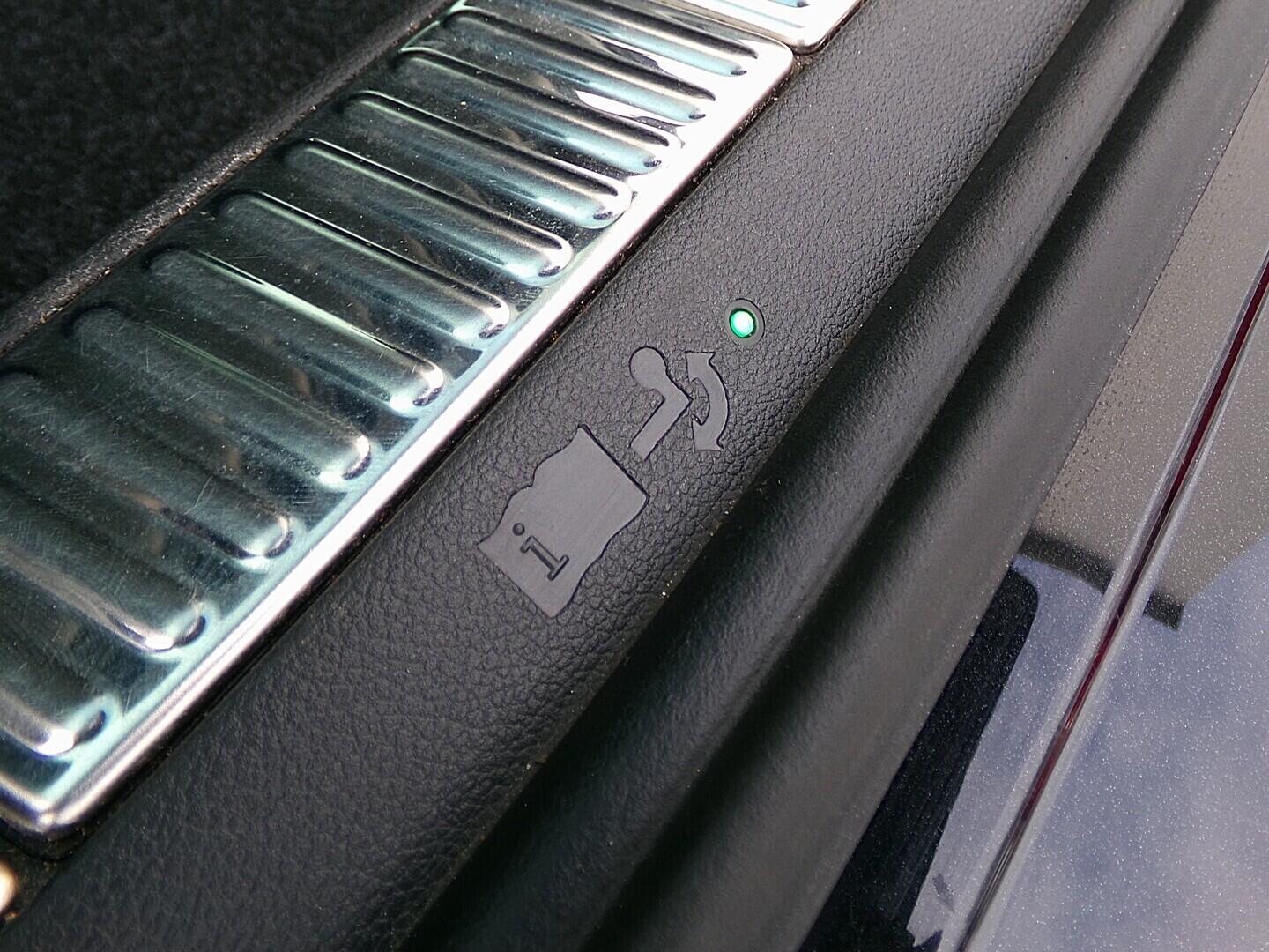 O419V08195_38.webp_SUPERB Style 2.0 TDI 110 kW automat, DPH