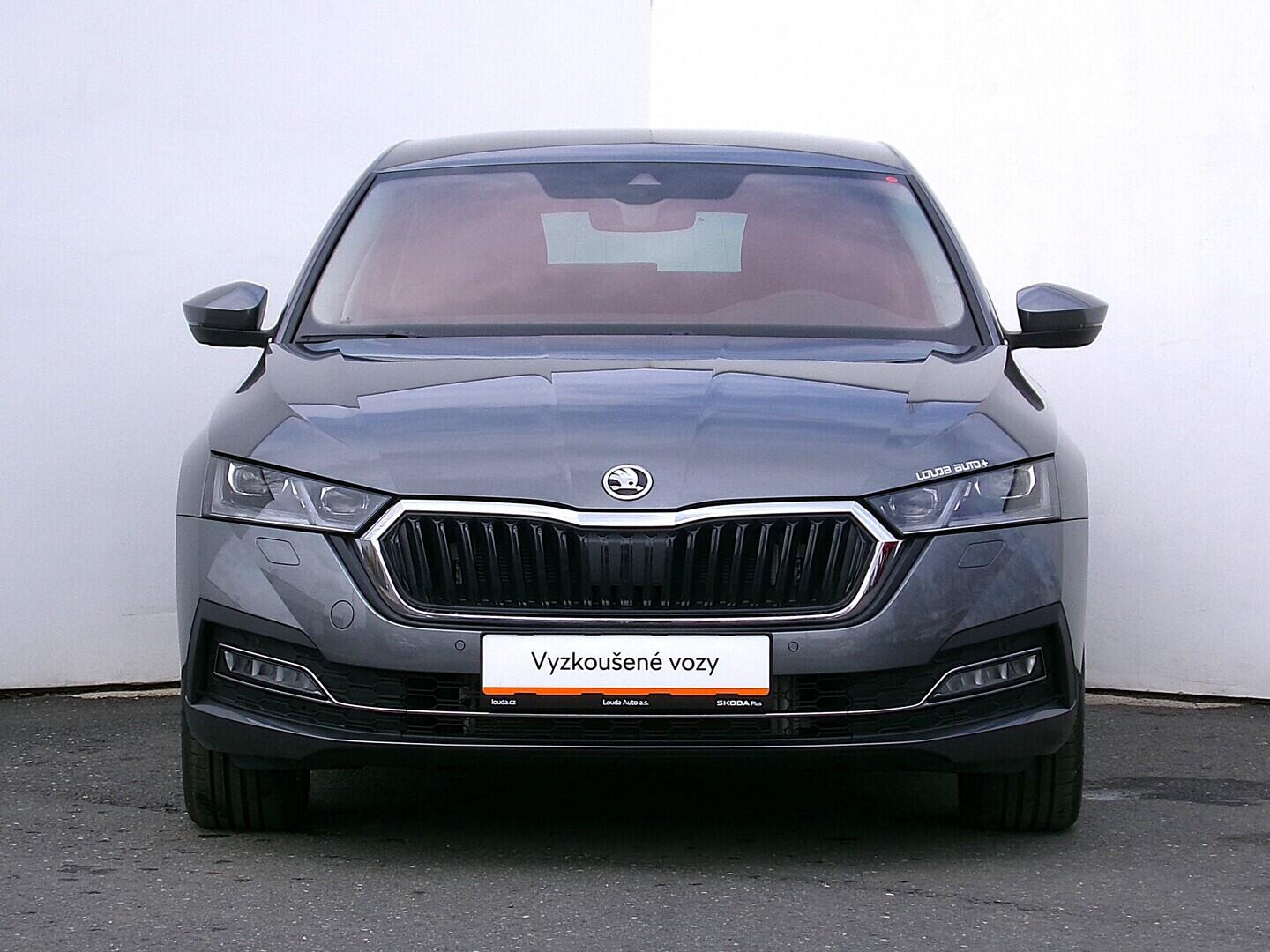 O419V08196_13.webp_OCTAVIA Style 1.5 TSI 110 kW manuál, DPH