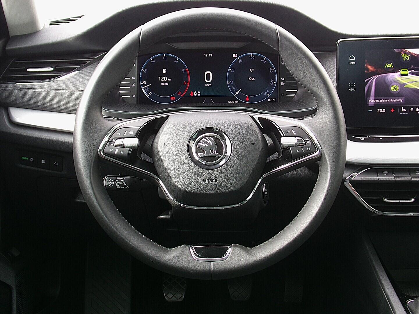 O419V08196_23.webp_OCTAVIA Style 1.5 TSI 110 kW manuál, DPH