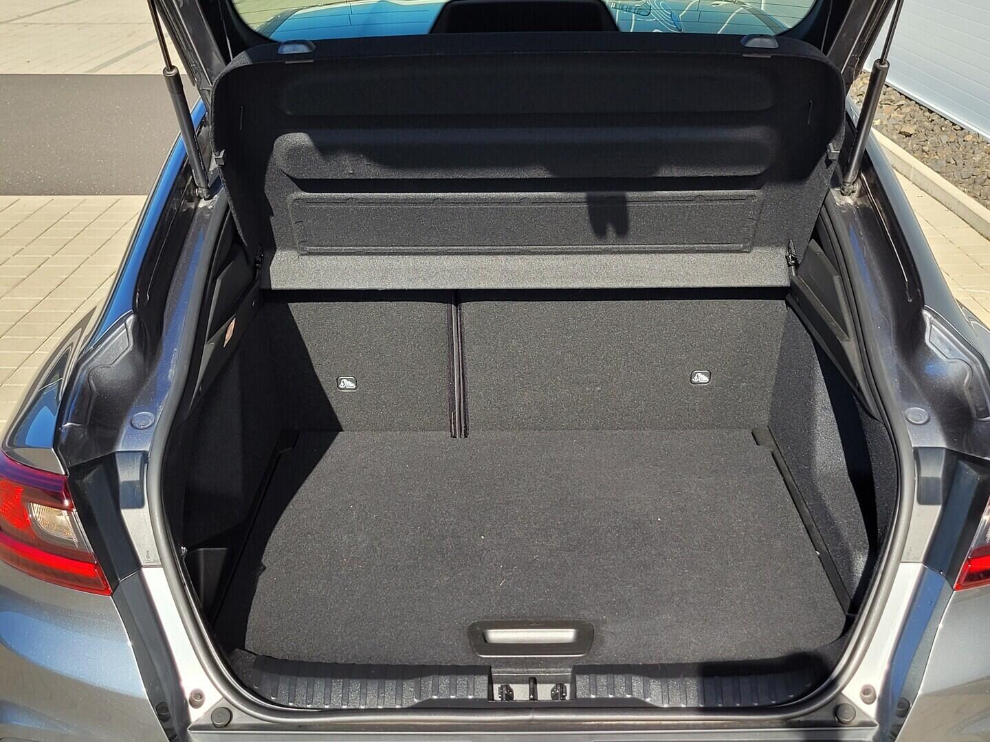 O419V08197_19.webp_ARKANA R.S. Line mild hybrid 140 EDC 1.3 TCe 103 kW automat, DPH