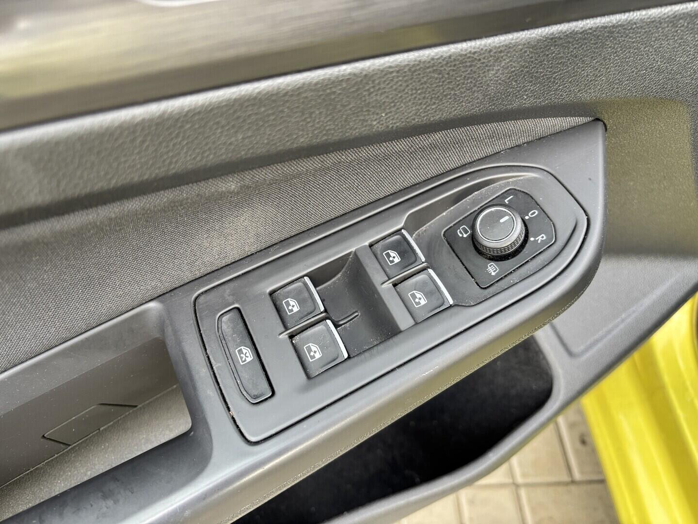 O419V08199_21.webp_GOLF Style 1.5 TSI 96 kW manuál, DPH