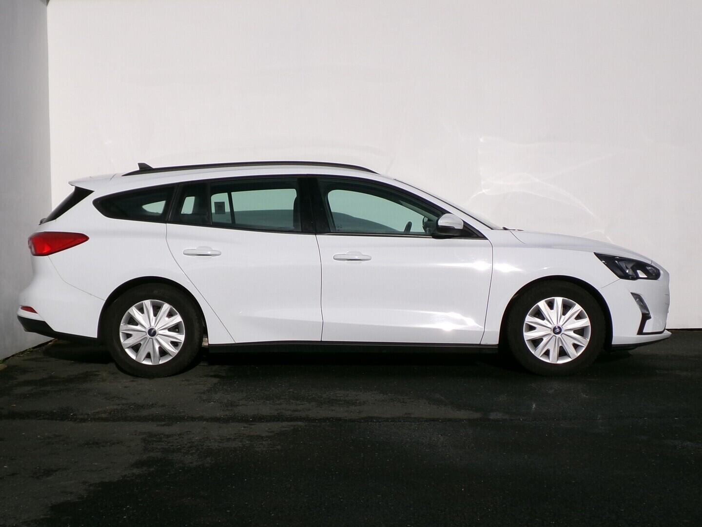 O419V08201_15.webp_FOCUS  1.5 TDI 70 kW manuál, DPH