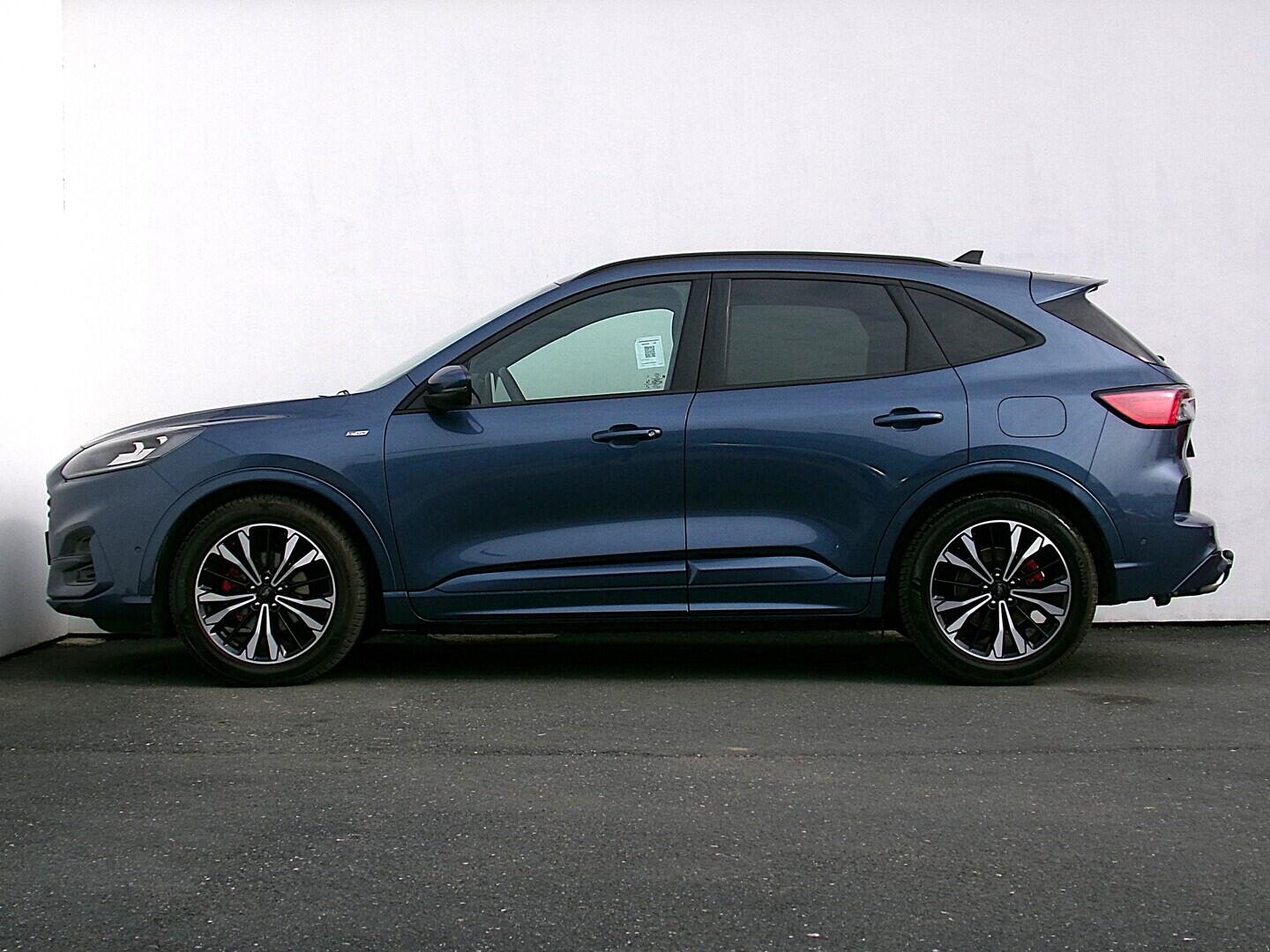 O419V08205_12.webp_KUGA ST-Line 2.0 TDI 110 kW manuál, DPH