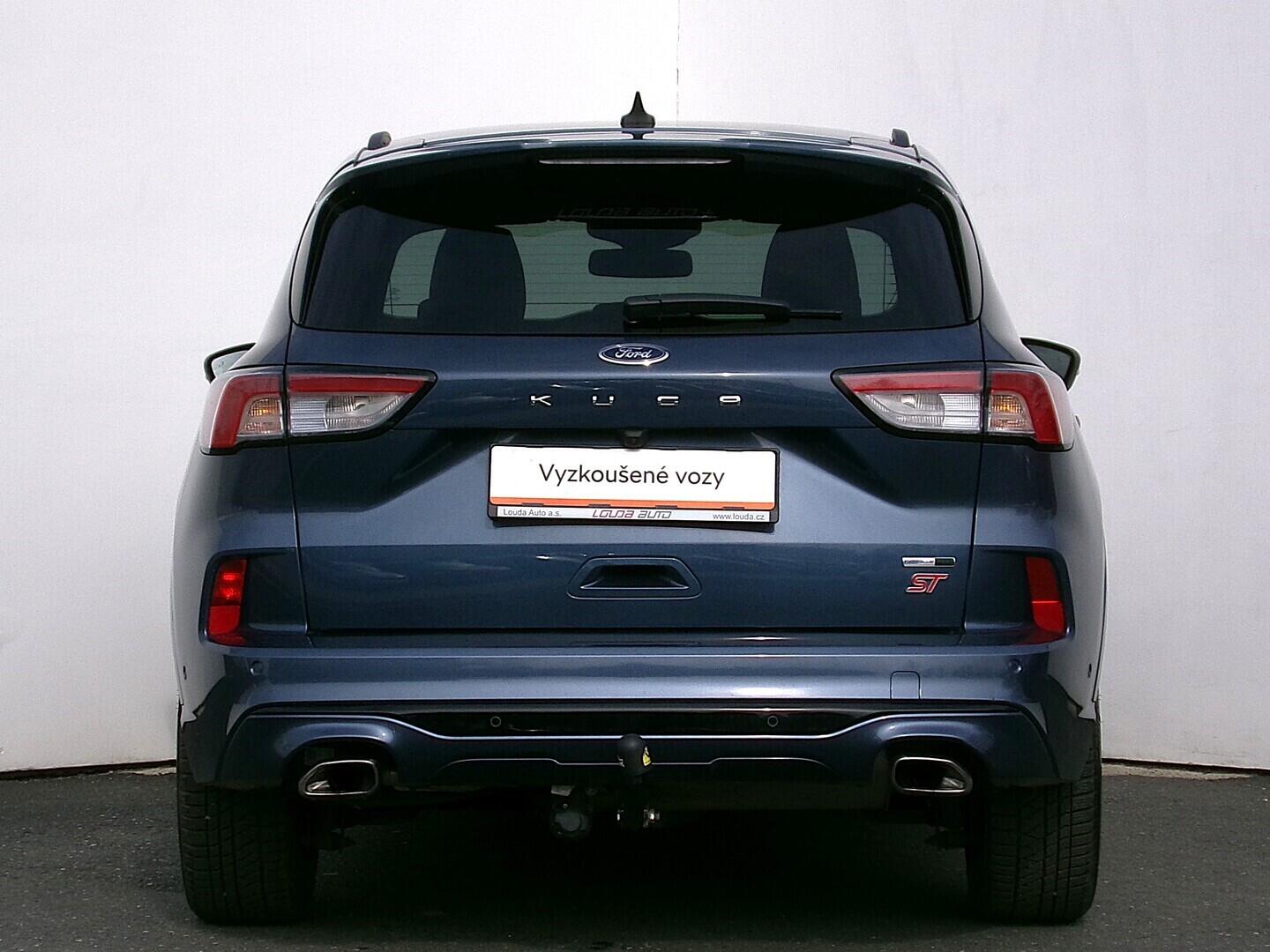 O419V08205_17.webp_KUGA ST-Line 2.0 TDI 110 kW manuál, DPH