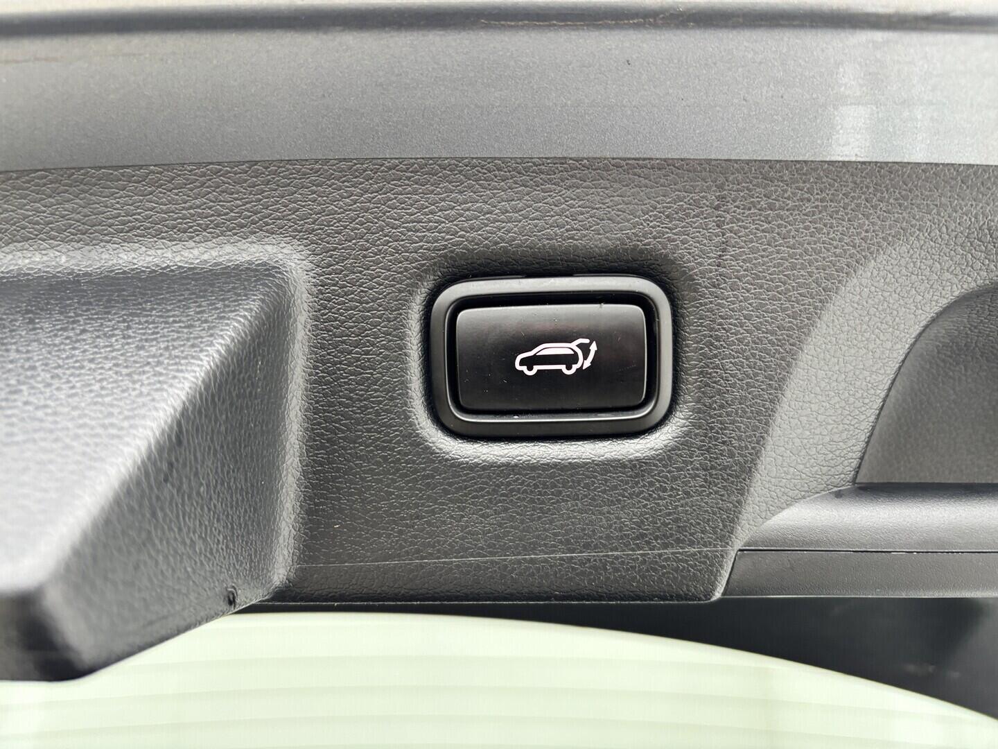 O419V08206_37.webp_PRO_CEED  GT  1.6 Tgi 150 kW automat