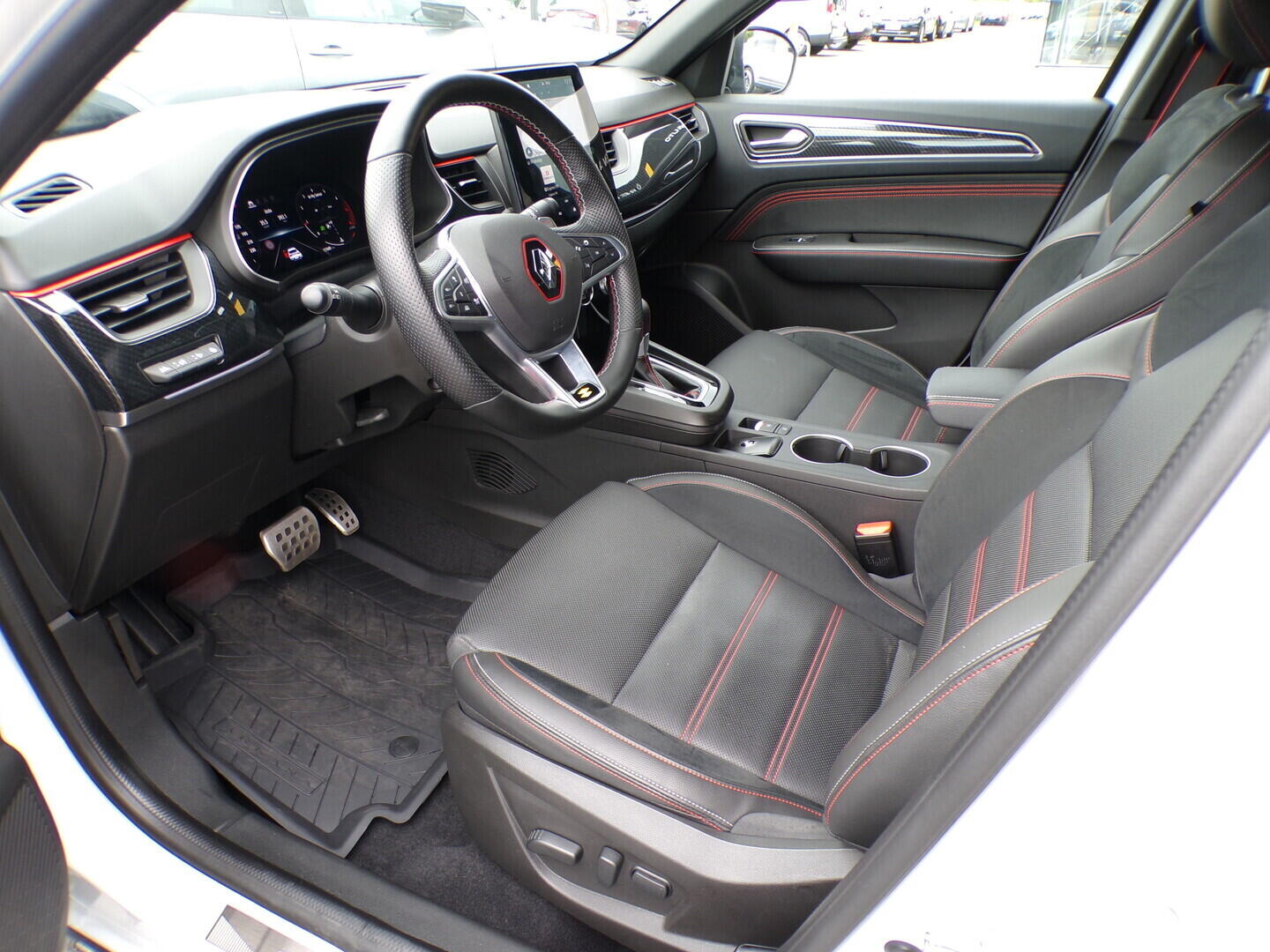 O419V08207_19.webp_ARKANA RS-line 1.3 TCe 103 kW automat, DPH