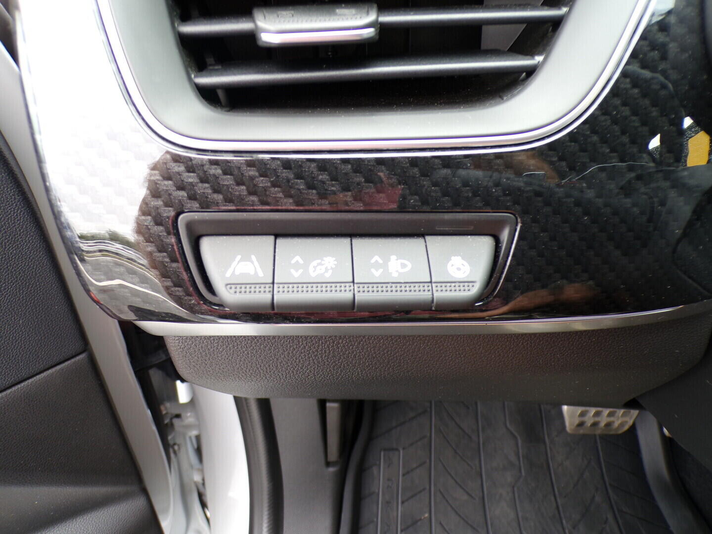 O419V08207_27.webp_ARKANA RS-line 1.3 TCe 103 kW automat, DPH