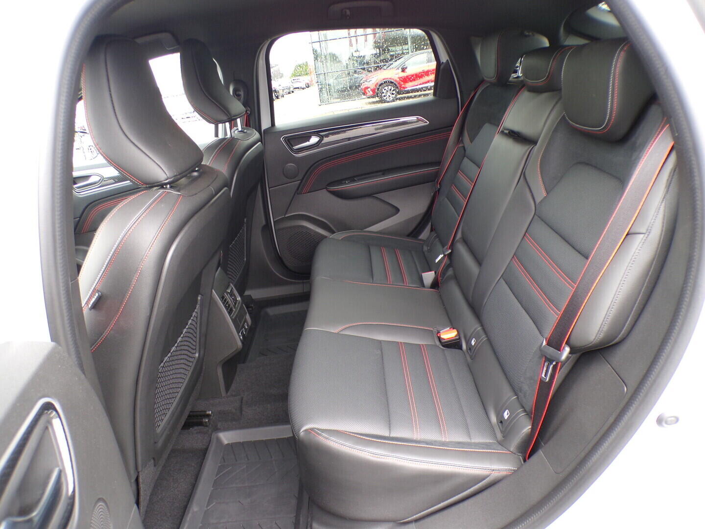 O419V08207_30.webp_ARKANA RS-line 1.3 TCe 103 kW automat, DPH