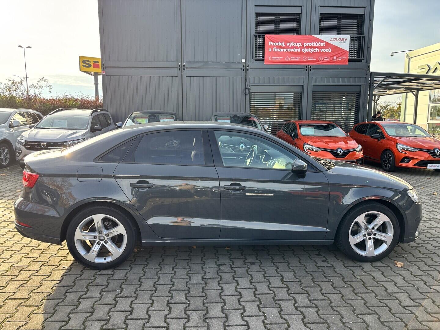 O419V08208_13.webp_A3  1.6 TDI 85 kW manuál, DPH