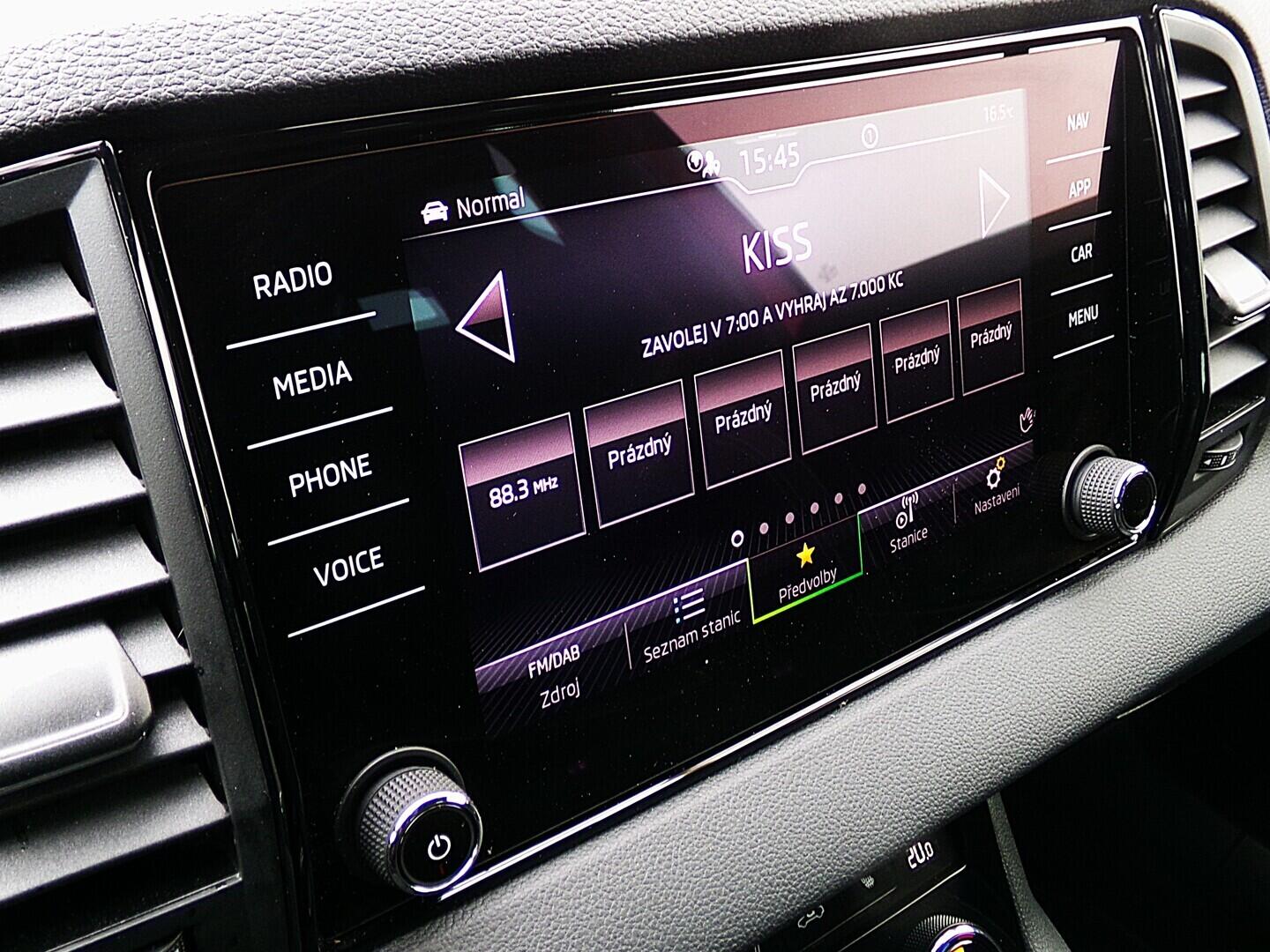 O419V08214_29.webp_KAROQ  1.5 TSI 110 kW automat, DPH