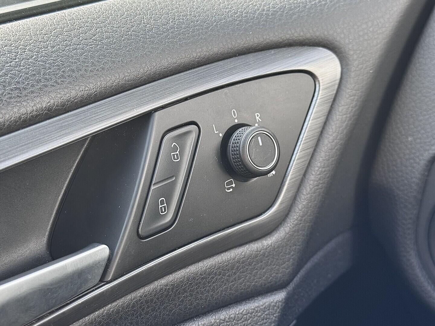 O419V08219_22.webp_GOLF VARIANT Comfortline 4Motion 2.0 TDI 110 kW automat