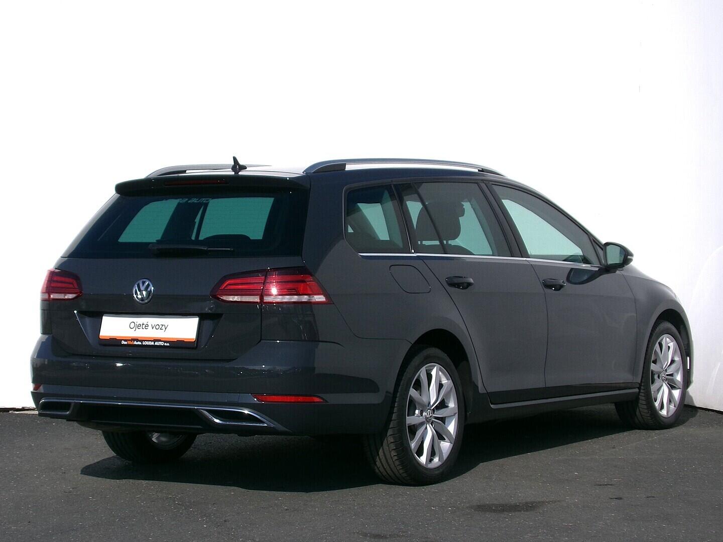 O419V08222_11.webp_GOLF VARIANT Highline 2.0 TDI 110 kW automat