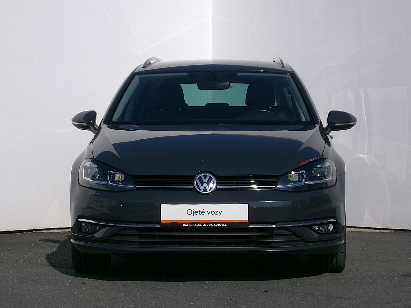 O419V08222_13.webp_GOLF VARIANT Highline 2.0 TDI 110 kW automat