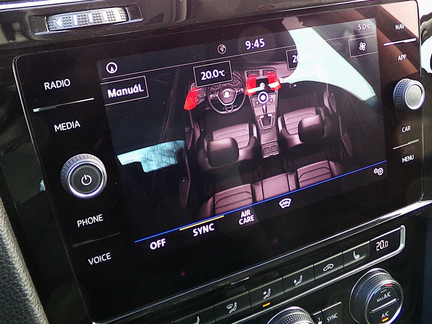 O419V08222_30.webp_GOLF VARIANT Highline 2.0 TDI 110 kW automat