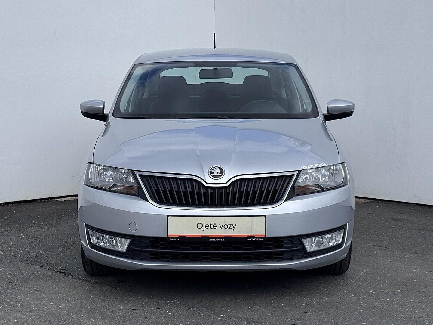 O419V08230_13.webp_RAPID Ambition 1.4 TDI 66 kW manuál, DPH