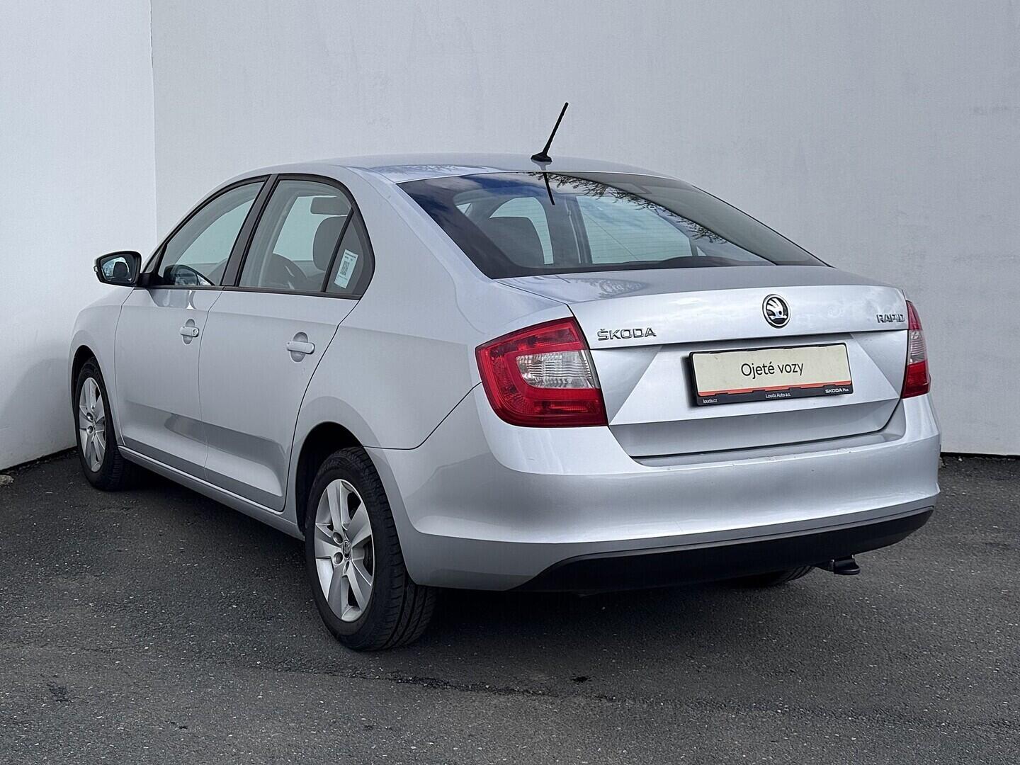 O419V08230_15.webp_RAPID Ambition 1.4 TDI 66 kW manuál, DPH