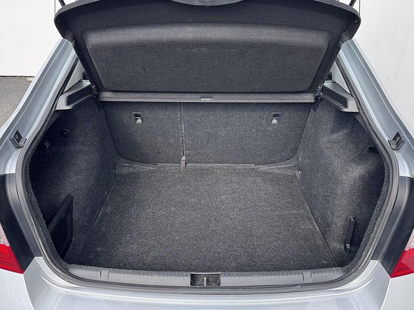 O419V08230_30.webp_RAPID Ambition 1.4 TDI 66 kW manuál, DPH