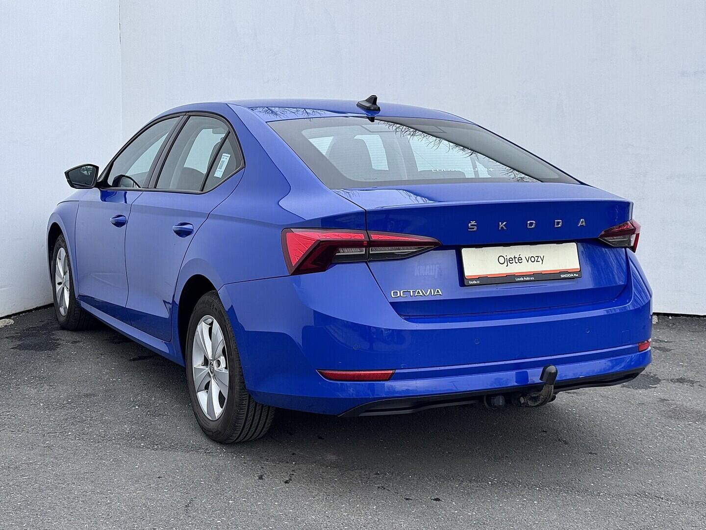O419V08231_15.webp_OCTAVIA Active 2.0 TDI 85 kW manuál, DPH