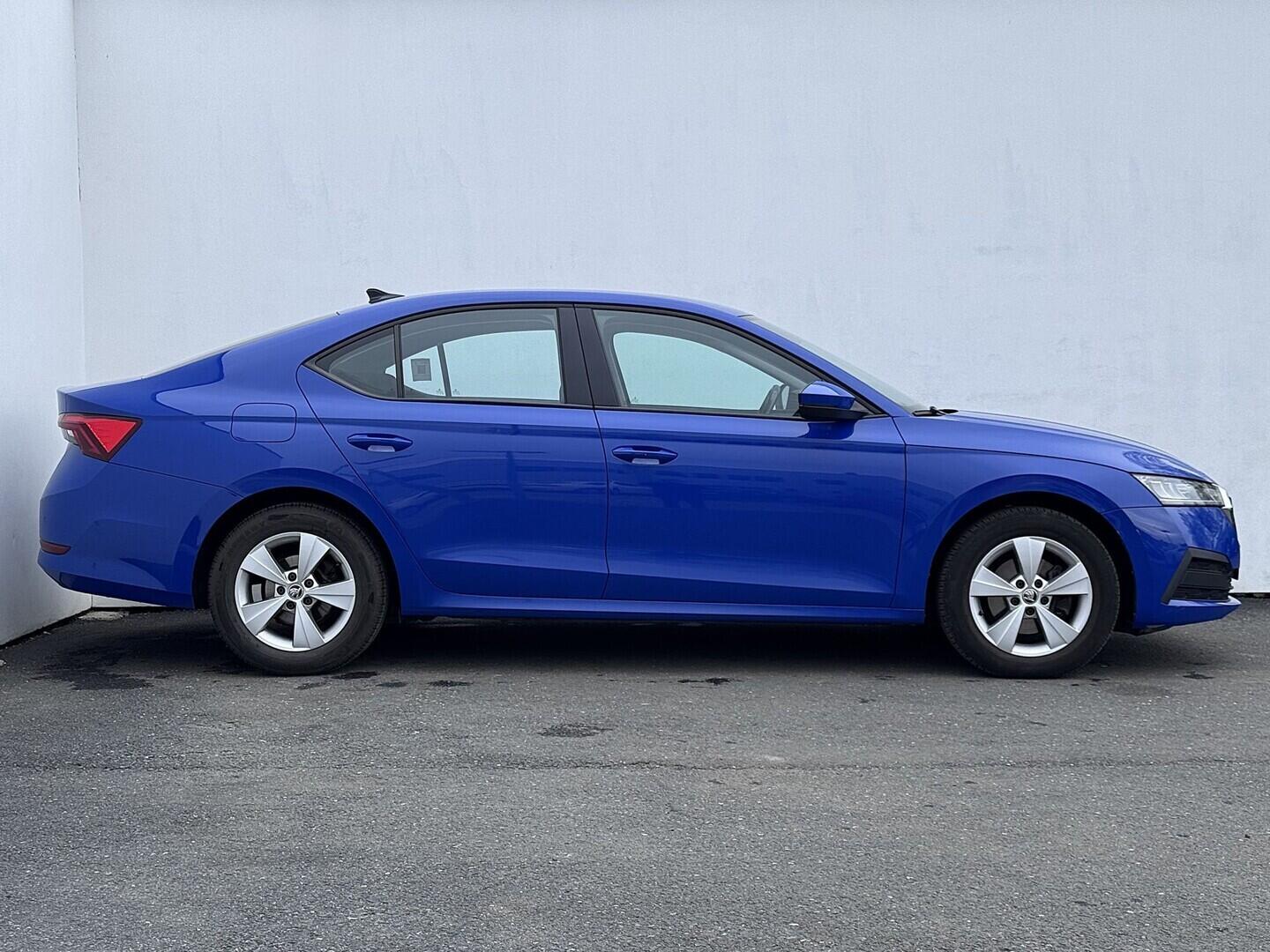 O419V08231_16.webp_OCTAVIA Active 2.0 TDI 85 kW manuál, DPH