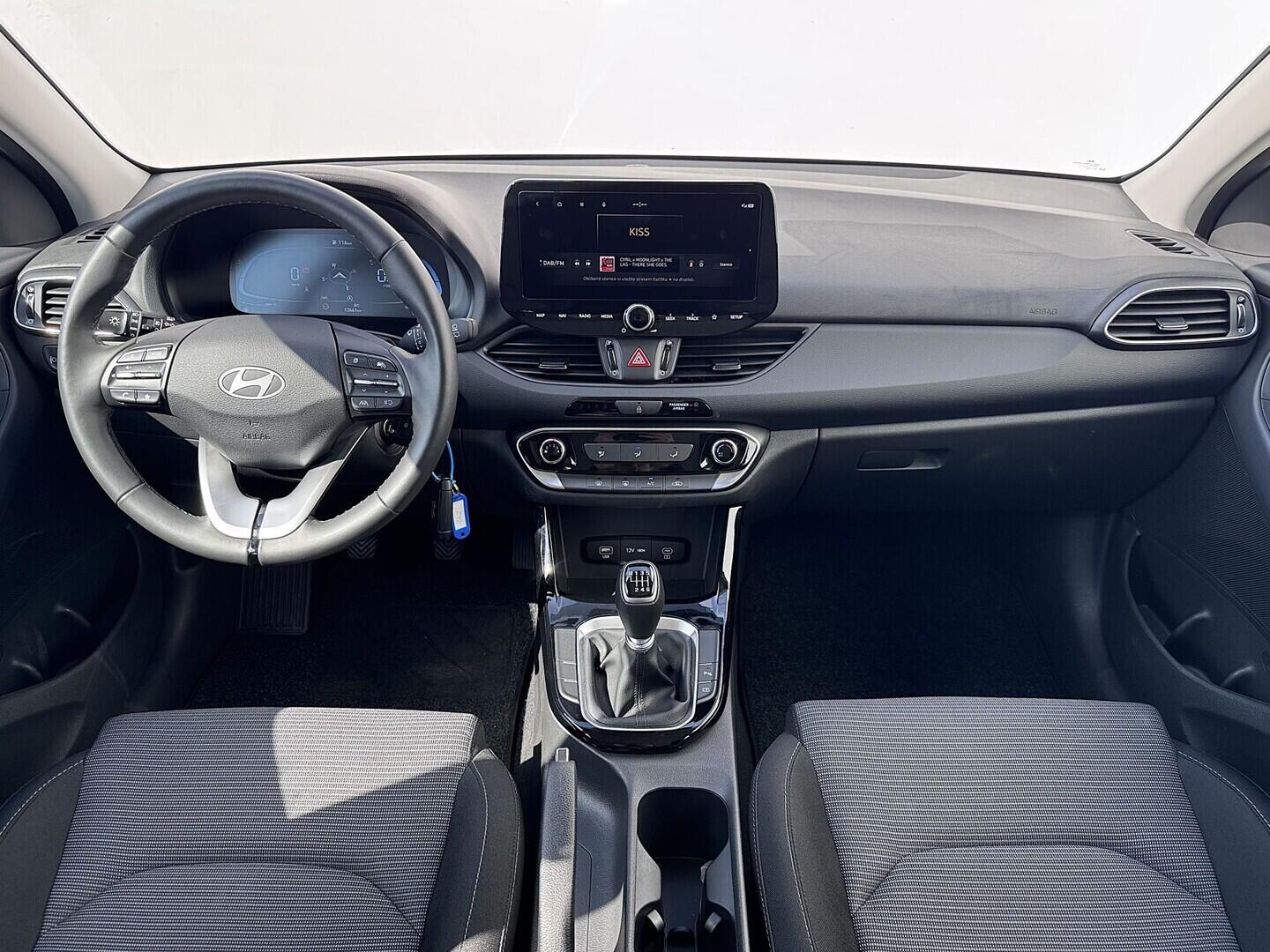 O419V08235_18.webp_I30 start 1.0 T-GDI 74 kW manuál, DPH