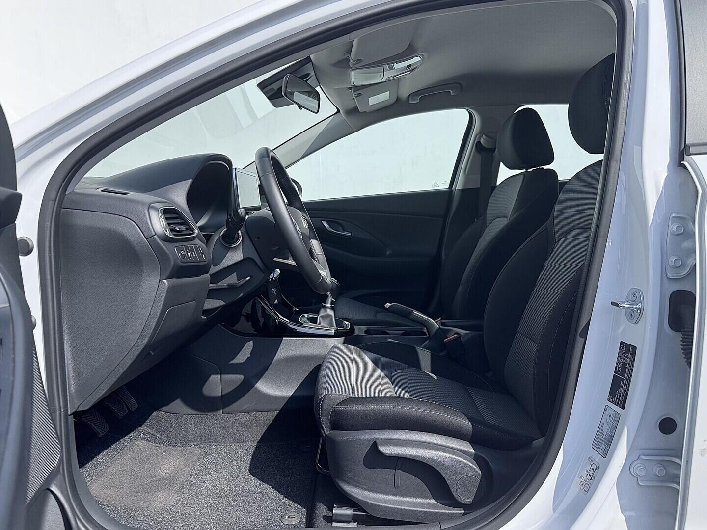 O419V08235_20.webp_I30 start 1.0 T-GDI 74 kW manuál, DPH