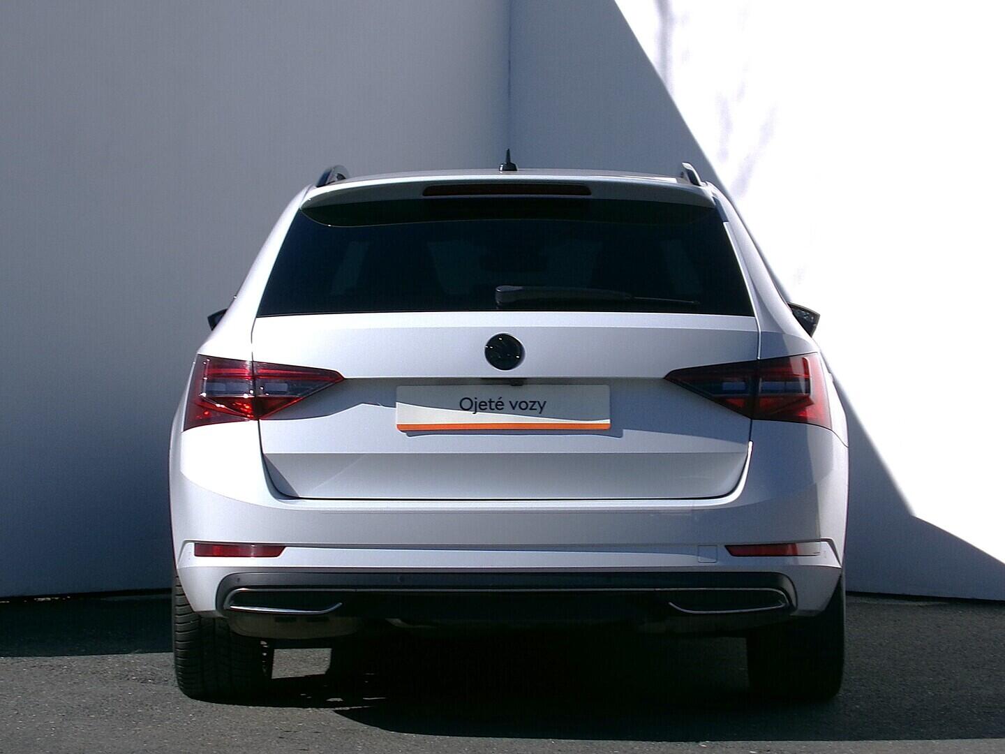 O419V08240_17.webp_SUPERB SportLine 2.0 TDI 140 kW automat