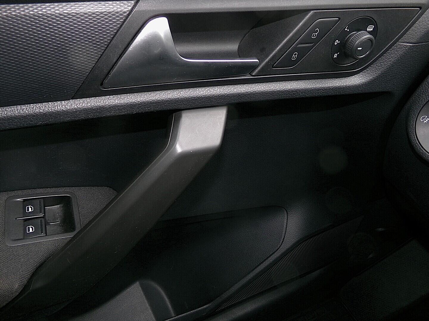 O419V08242_21.webp_CADDY Comfortline 2.0 TDI 75 kW manuál, DPH