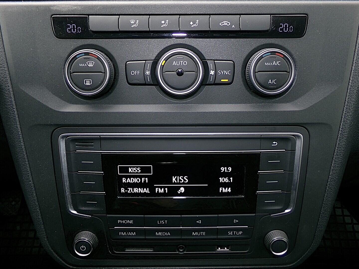 O419V08242_25.webp_CADDY Comfortline 2.0 TDI 75 kW manuál, DPH