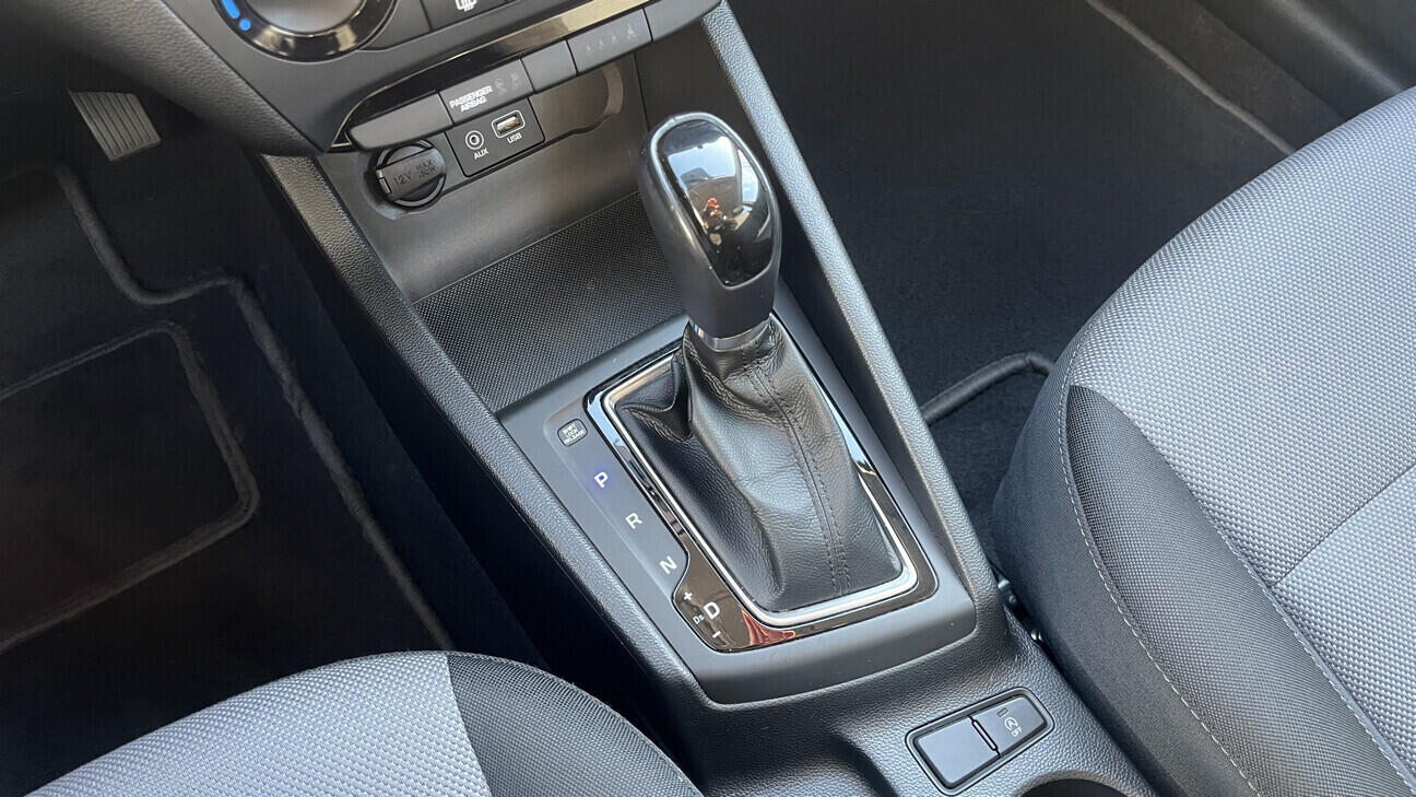 O419V08243_26.webp_I20 Classic club 1.0  74 kW automat