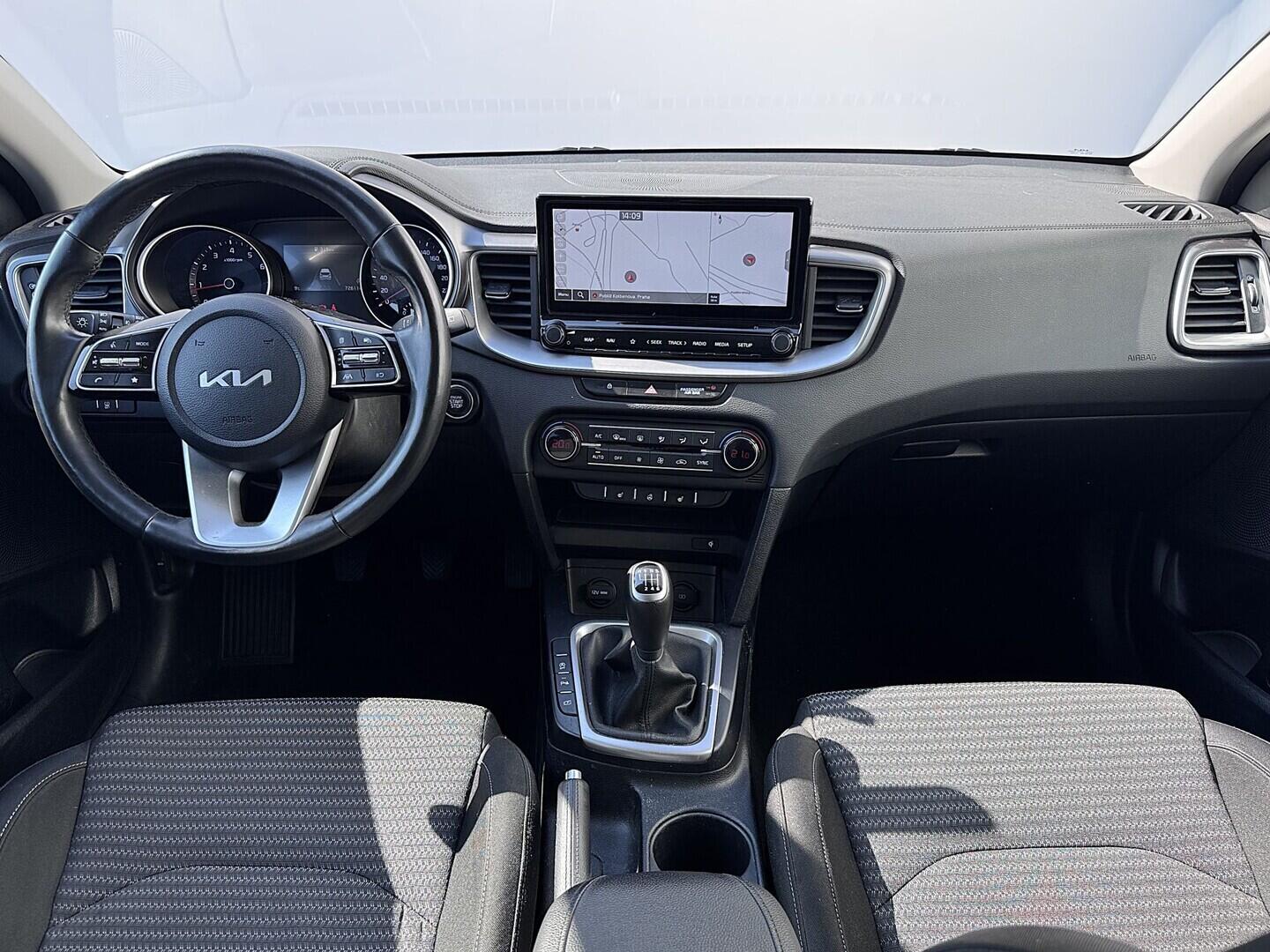 O419V08244_18.webp_CEED  1.5 TGDi 118 kW manuál