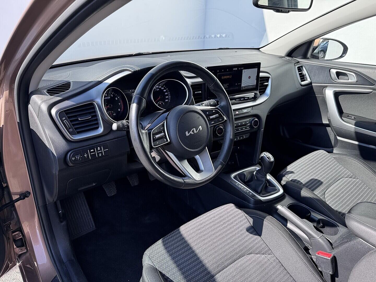 O419V08244_19.webp_CEED  1.5 TGDi 118 kW manuál