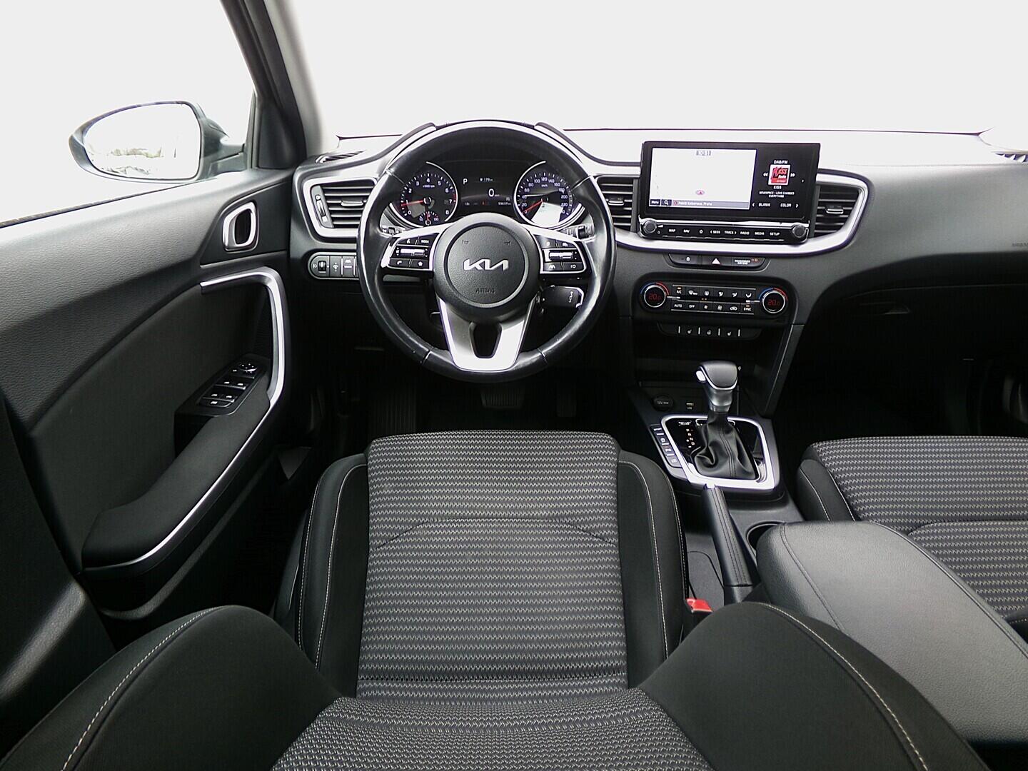 O419V08245_24.webp_CEED Top 1.5 TGDi 118 kW automat, DPH