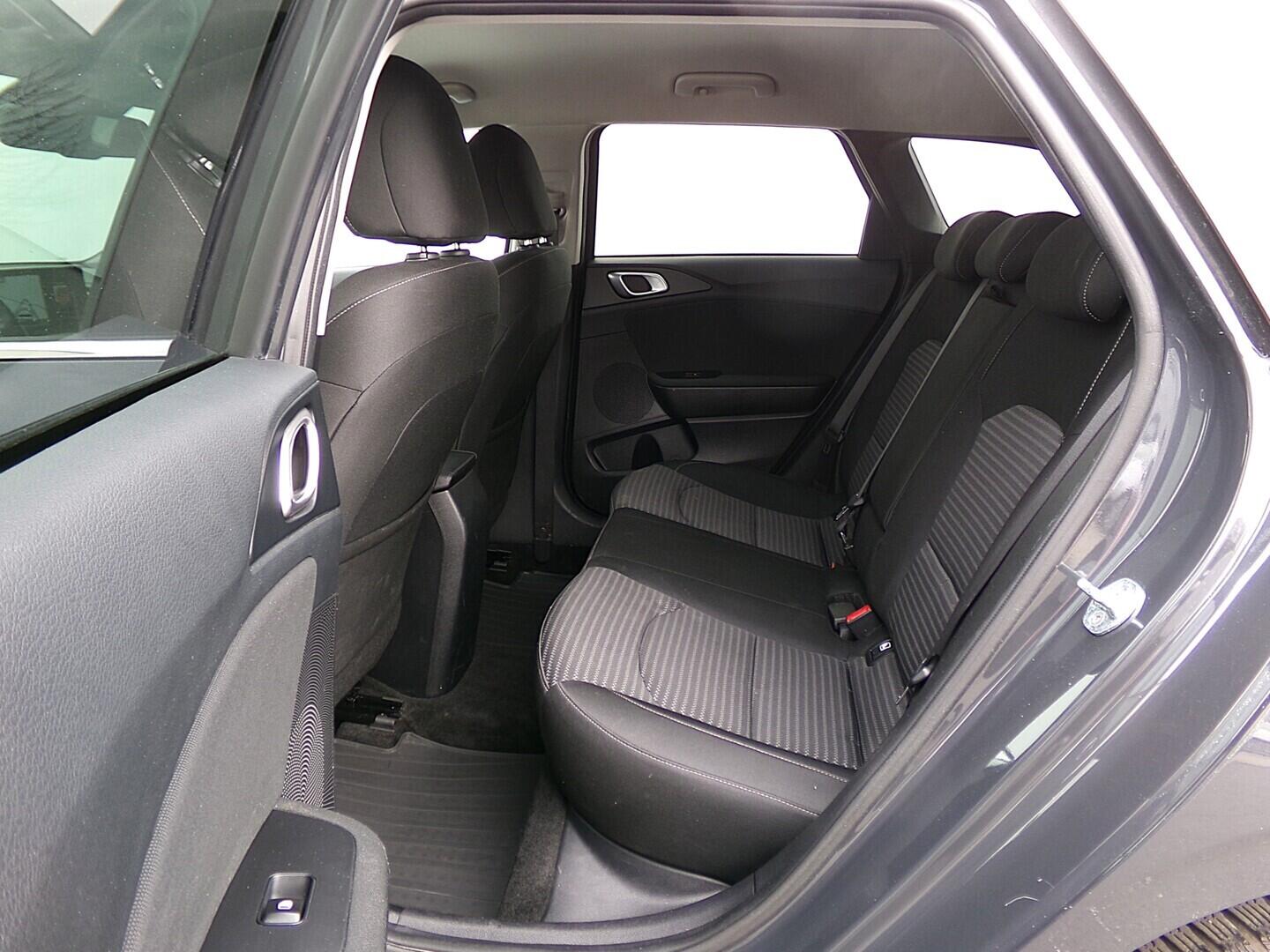 O419V08245_31.webp_CEED Top 1.5 TGDi 118 kW automat, DPH