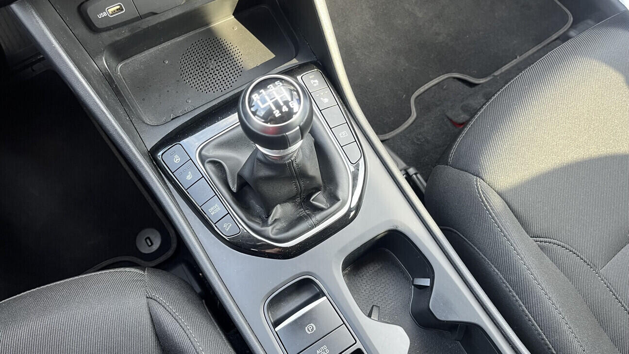 O419V08246_27.webp_TUCSON Smart  1.6 TGDI 110 kW manuál