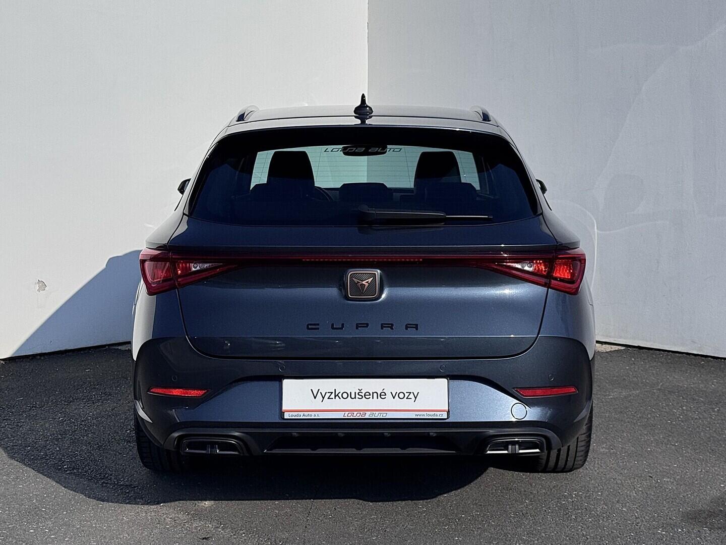 O419V08247_17.webp_LEON  1.5 TSI 110 kW manuál, DPH