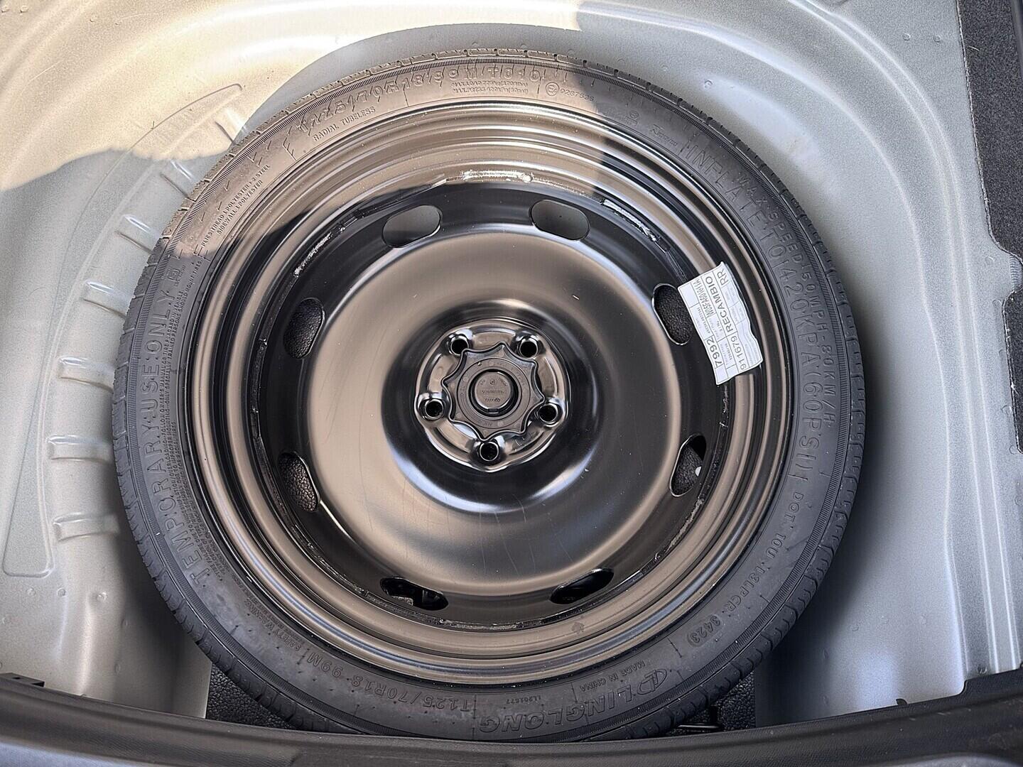 O419V08247_31.webp_LEON  1.5 TSI 110 kW manuál, DPH