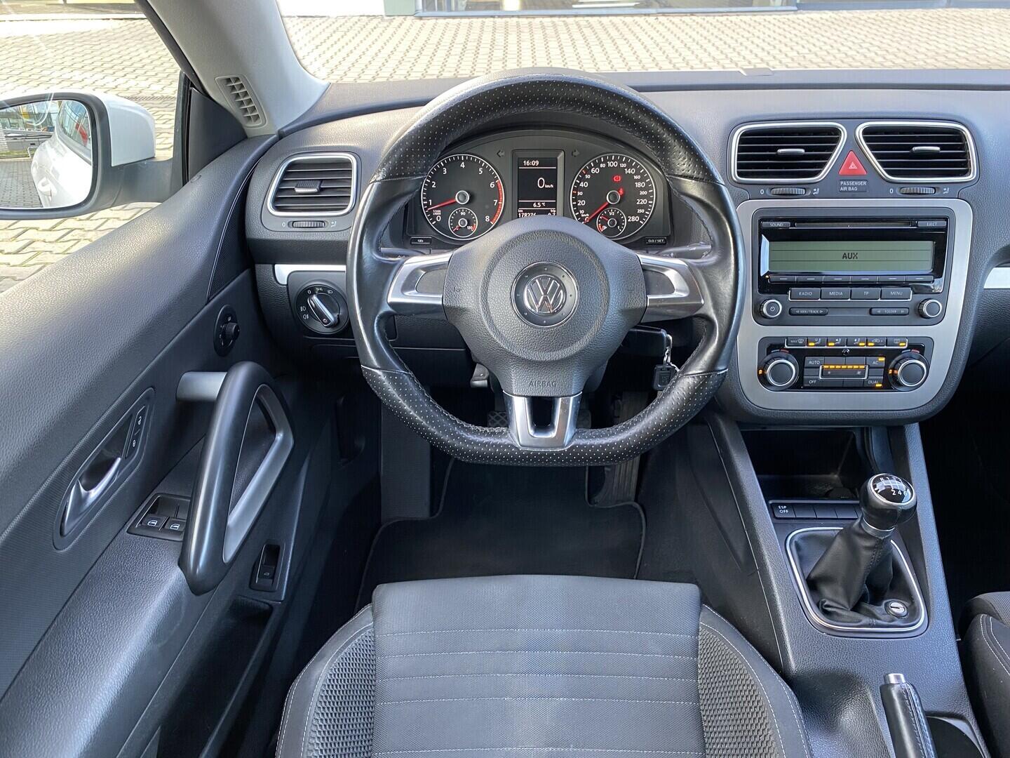 O419V08248_25.webp_SCIROCCO  1.4 TSI 90 kW manuál