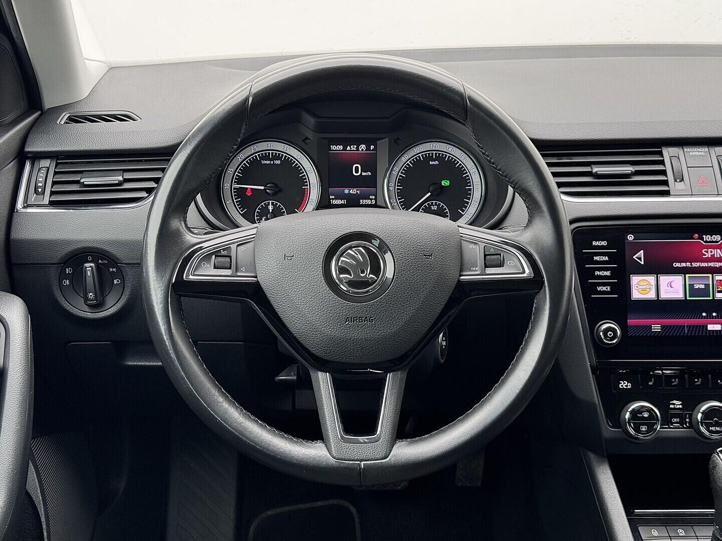 O419V08249_23.webp_OCTAVIA Style 2.0 TDI 110 kW automat, DPH